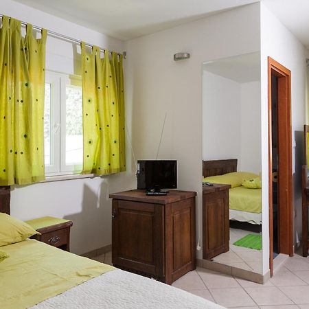 Rooms Vesna Kaštela Kültér fotó