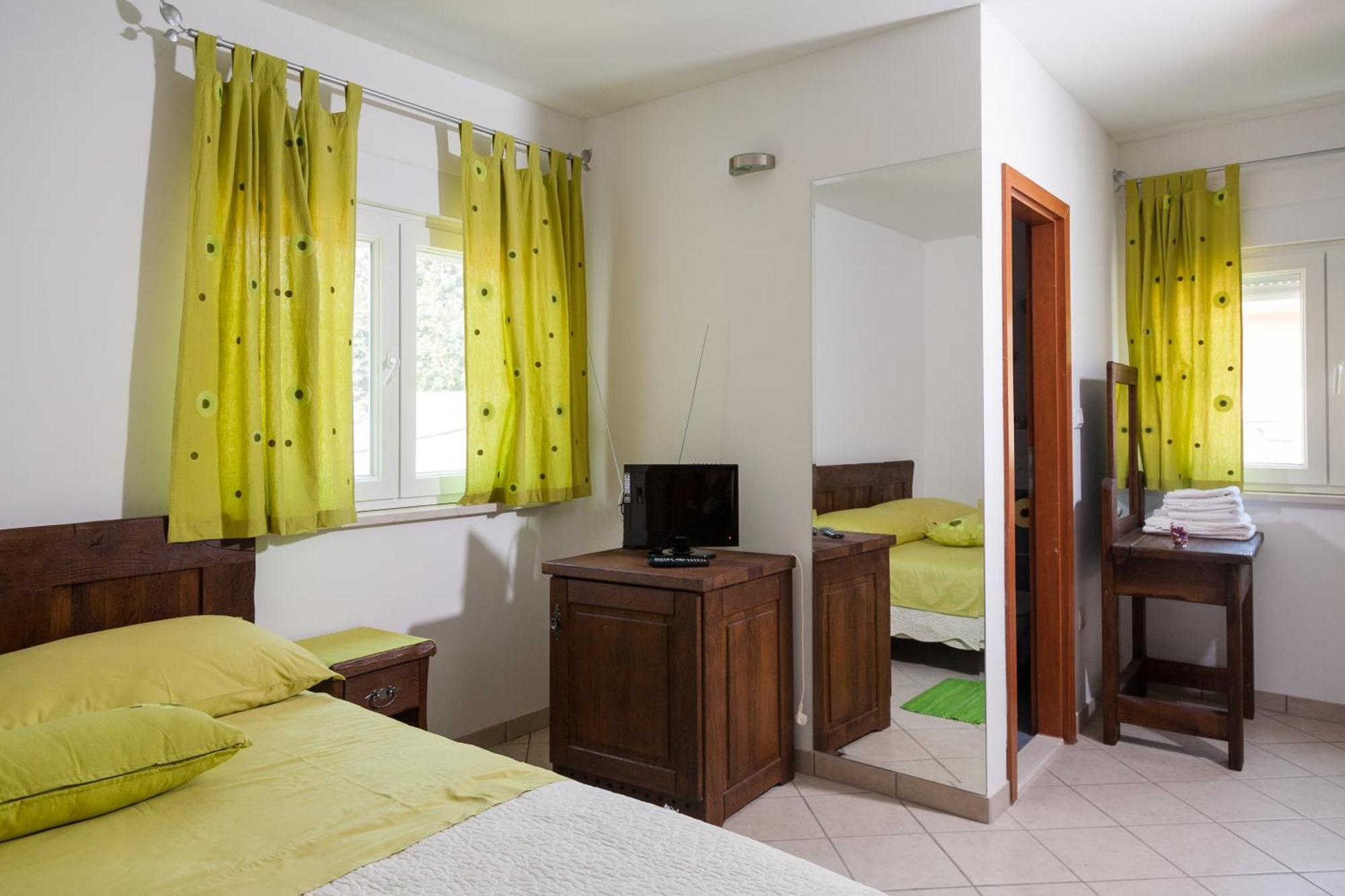 Rooms Vesna Kaštela Kültér fotó